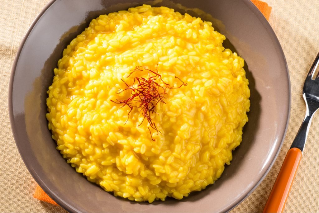 Risotto Allo Zafferano Sfumato Con Vino Rosso at Nicholas Hagen blog