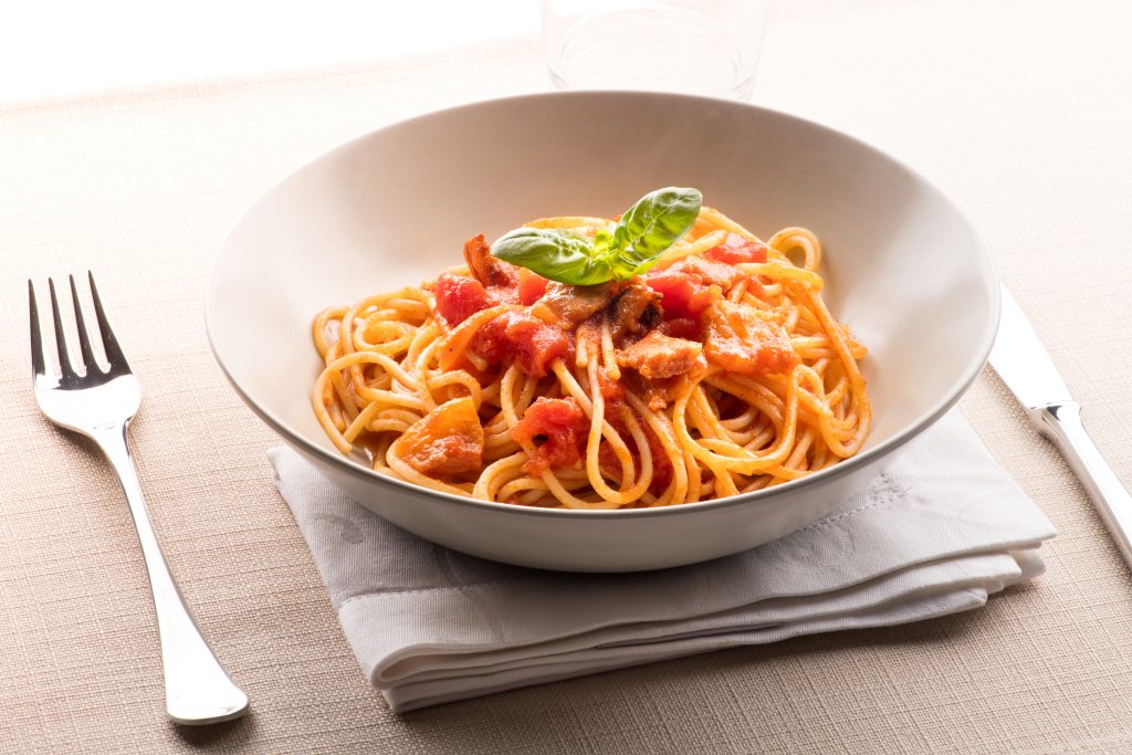 Spaghetti all&amp;#39;amatriciana - Sabor a Italia MX